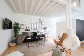 Lolaloft, céntrico, romántico y acogedor Granada